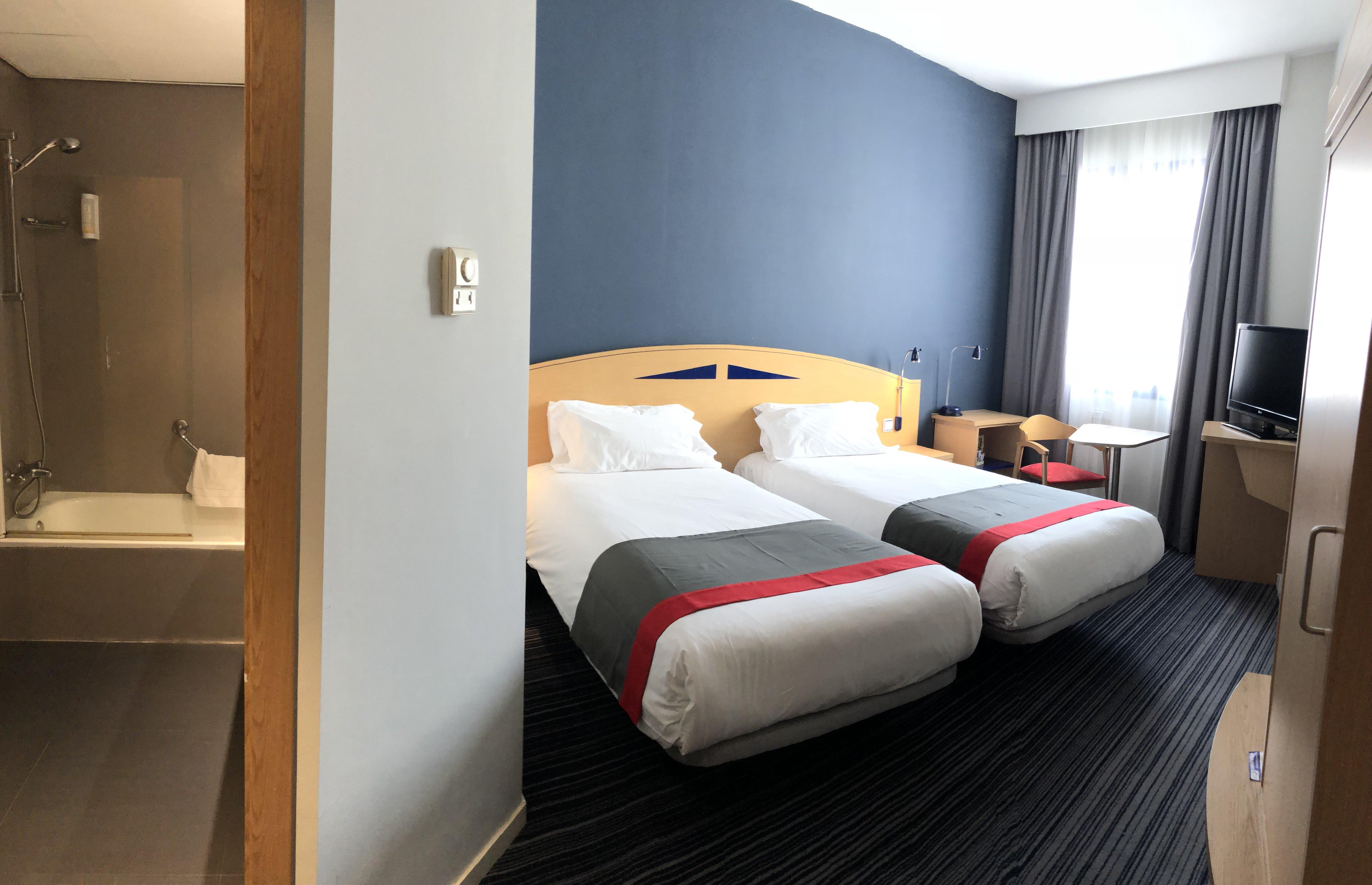 Hotel Express San Sebastian De Reyes By Ihg